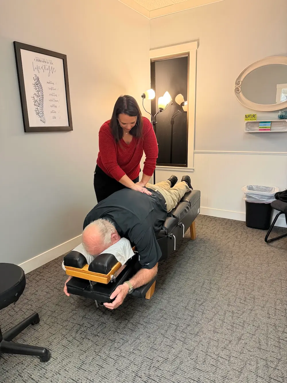 Patient receiving chiropractic care for arthritis at HealthMax Chiropractic of Hudson